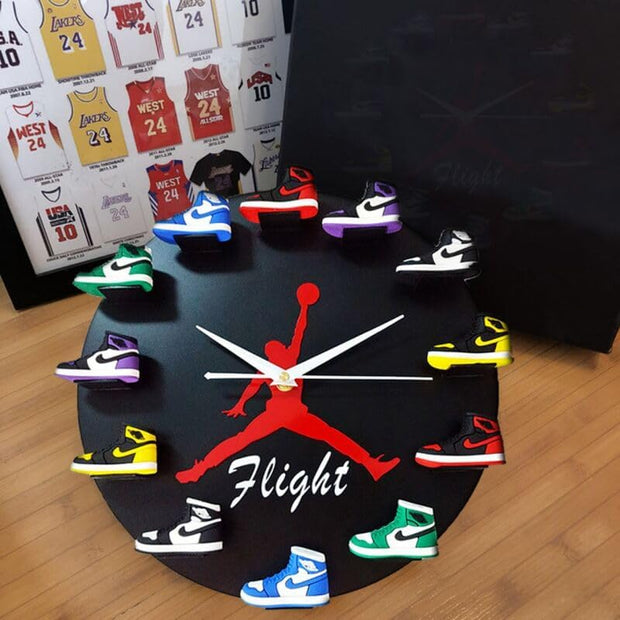 3D Sneaker Wall Clock – Decorative Basketball Shoe Clock Gift for Boys & Girls (White)